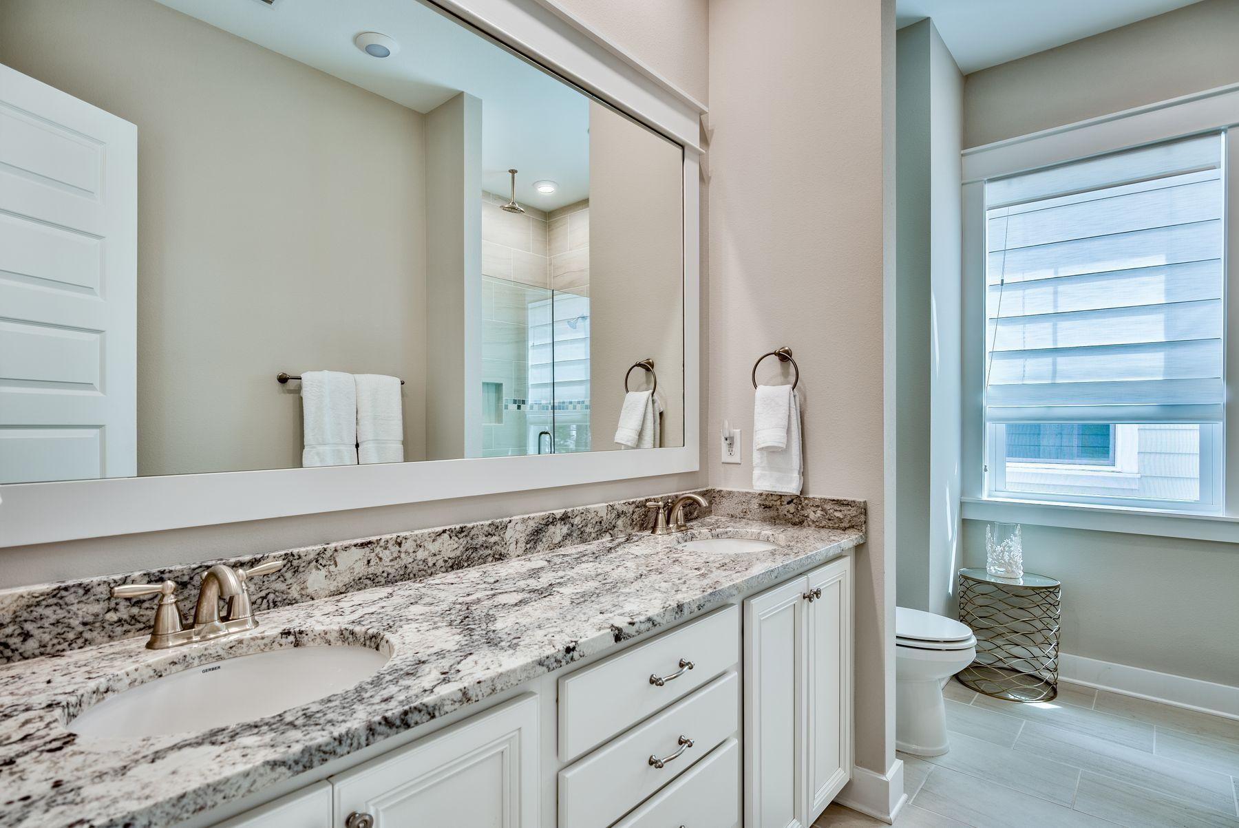 PROMINENCE - Residential Lease
