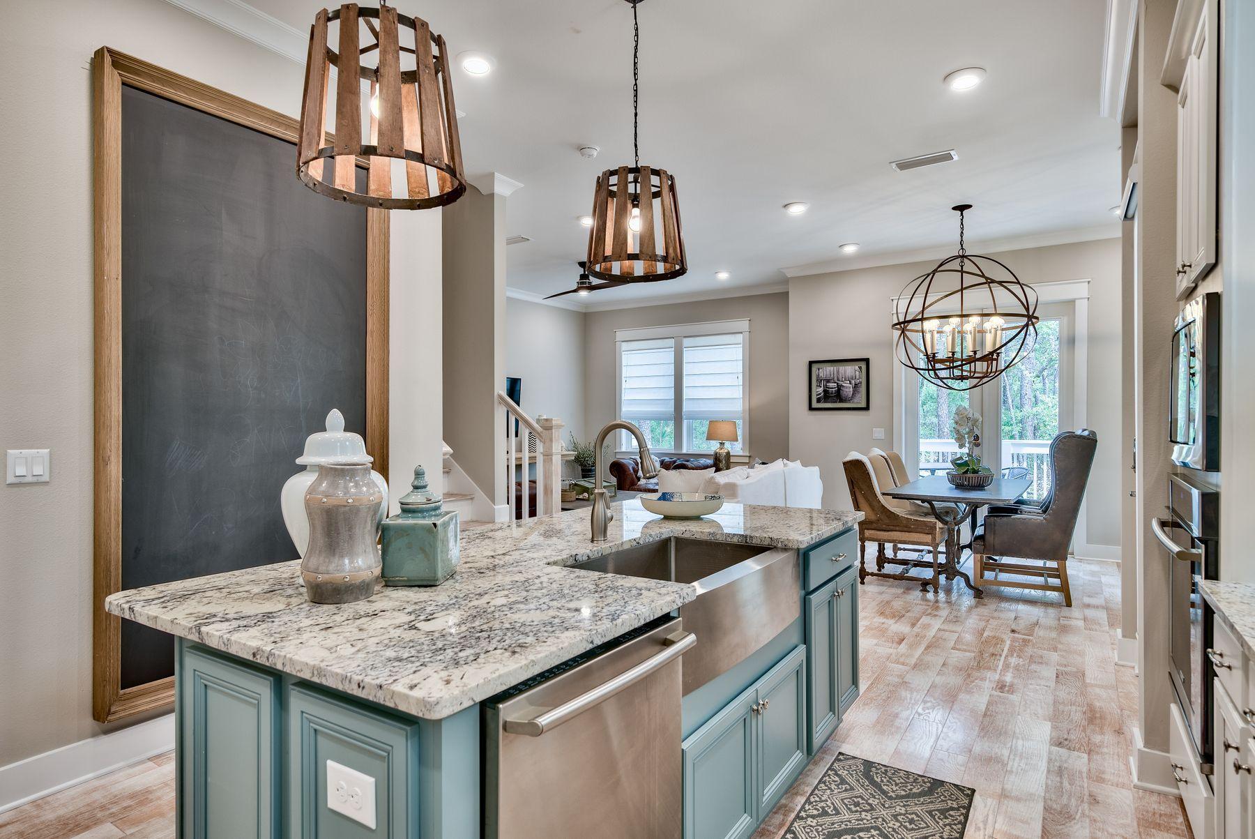 PROMINENCE - Residential Lease