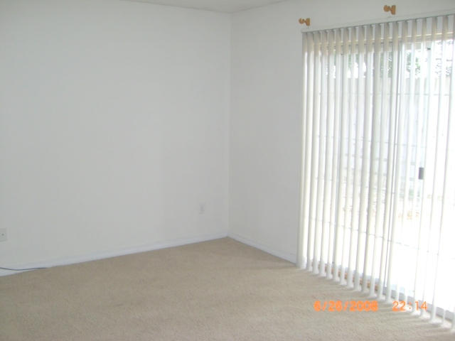 OLD TOWN PH 3 - Residential Lease
