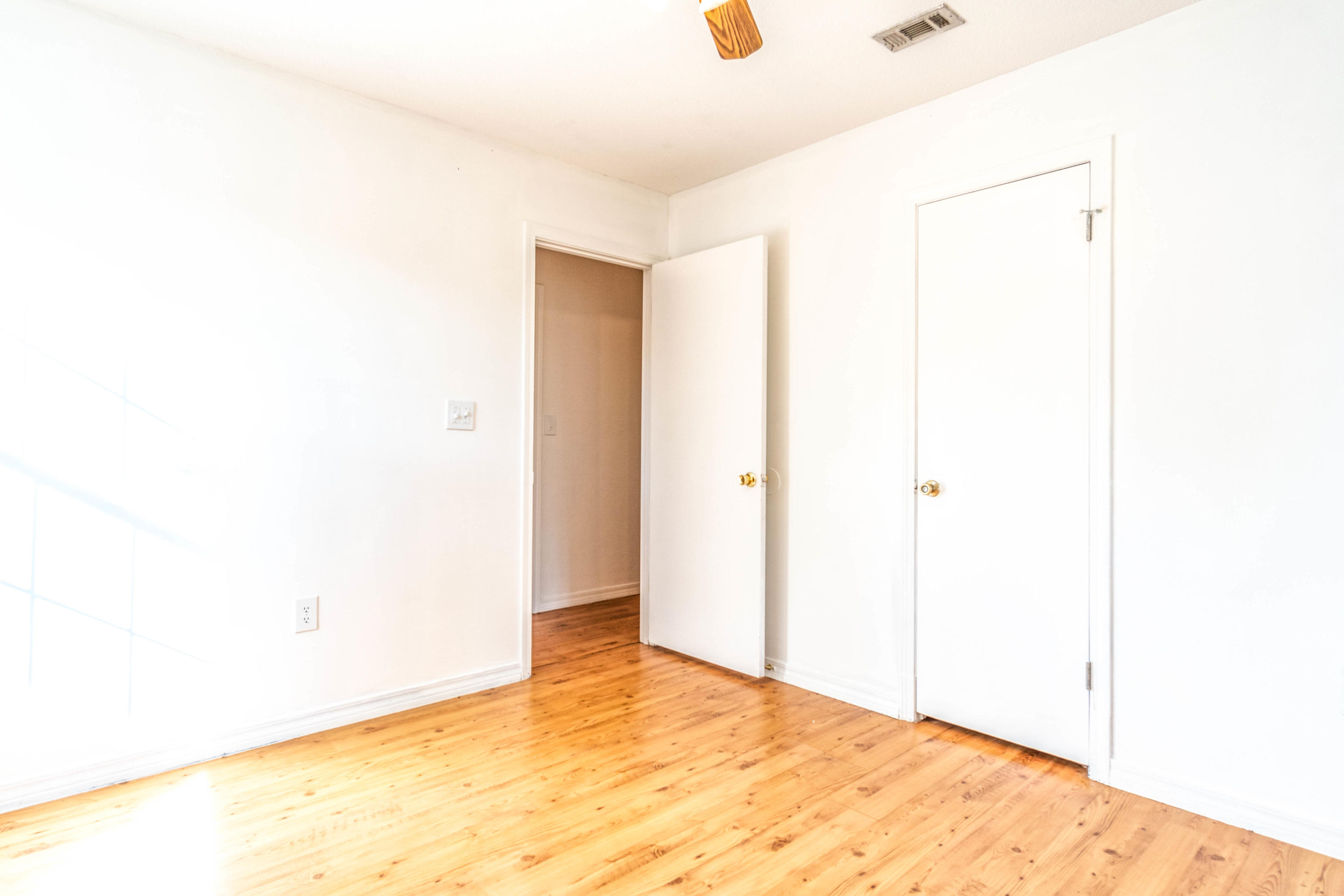 COUNTRYVIEW ESTATES 2ND ADDN - Residential