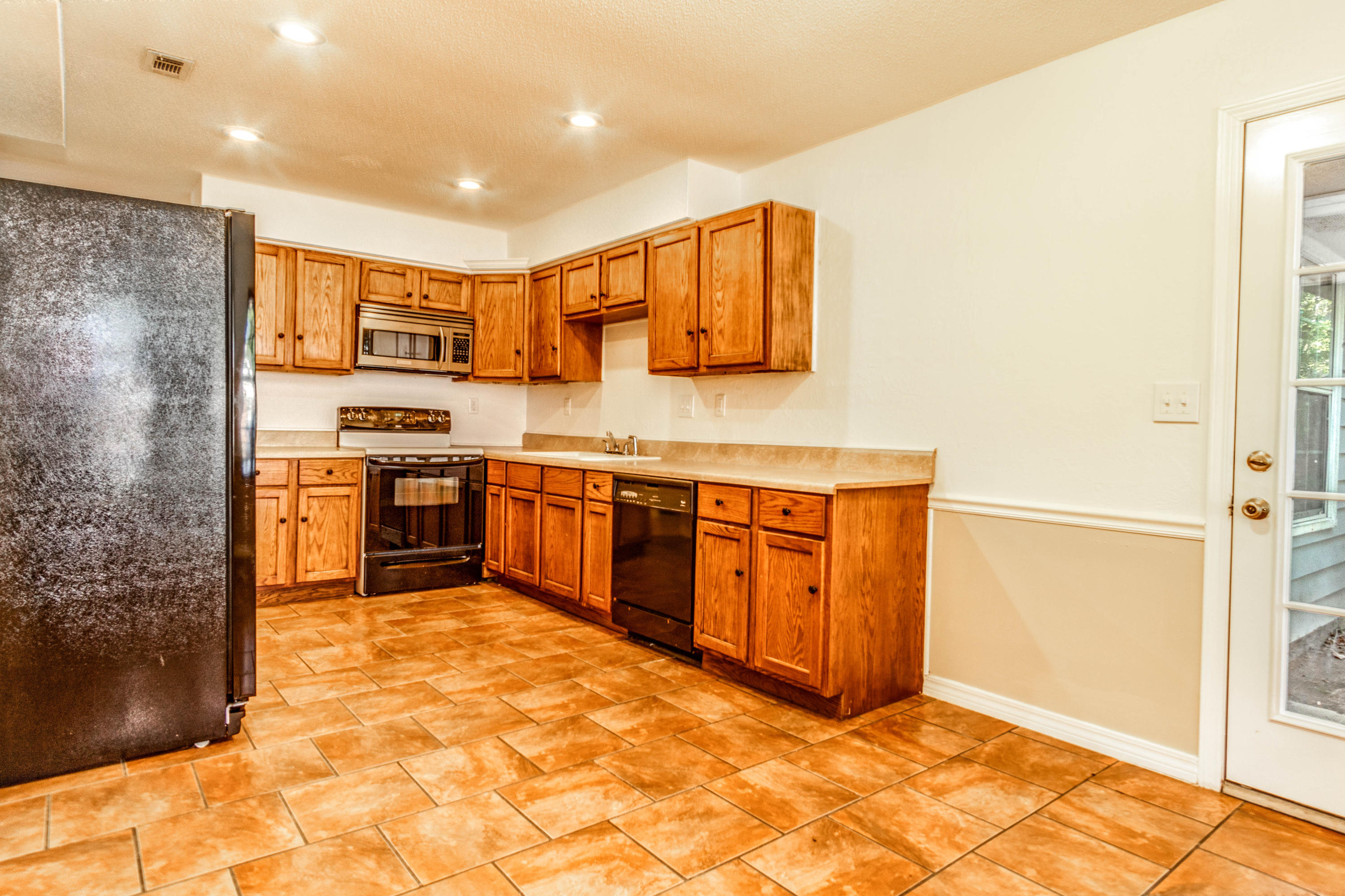 COUNTRYVIEW ESTATES 2ND ADDN - Residential