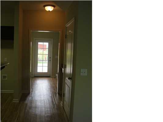 ARBOR LAKE PHASE 1 - Residential Lease