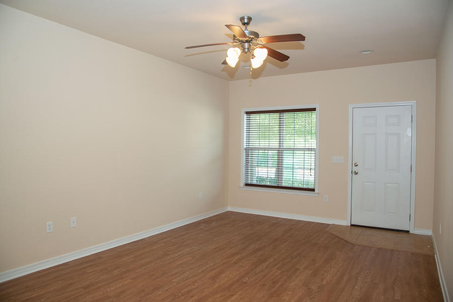 MERIDIAN SQUARE T/H - Residential Lease