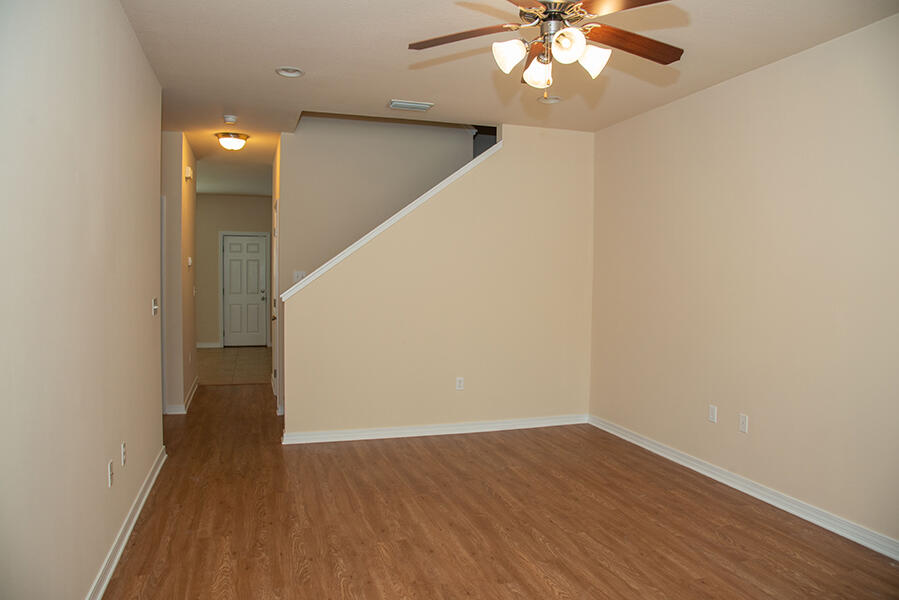 MERIDIAN SQUARE T/H - Residential Lease