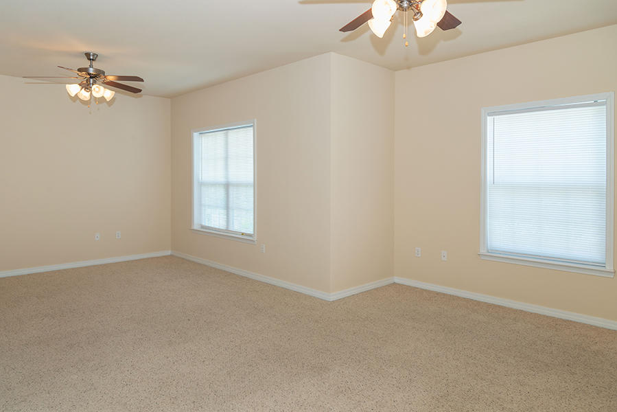 MERIDIAN SQUARE T/H - Residential Lease