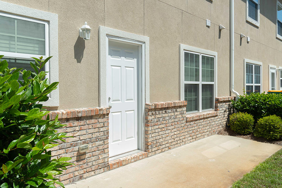 MERIDIAN SQUARE T/H - Residential Lease
