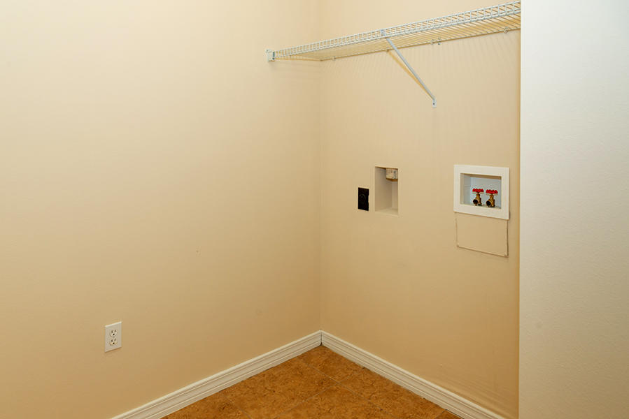 MERIDIAN SQUARE T/H - Residential Lease