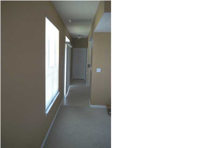 CHATELAINE ESTATES S/D - Residential Lease