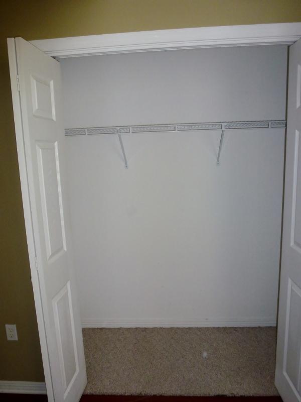 CHATELAINE ESTATES S/D - Residential Lease