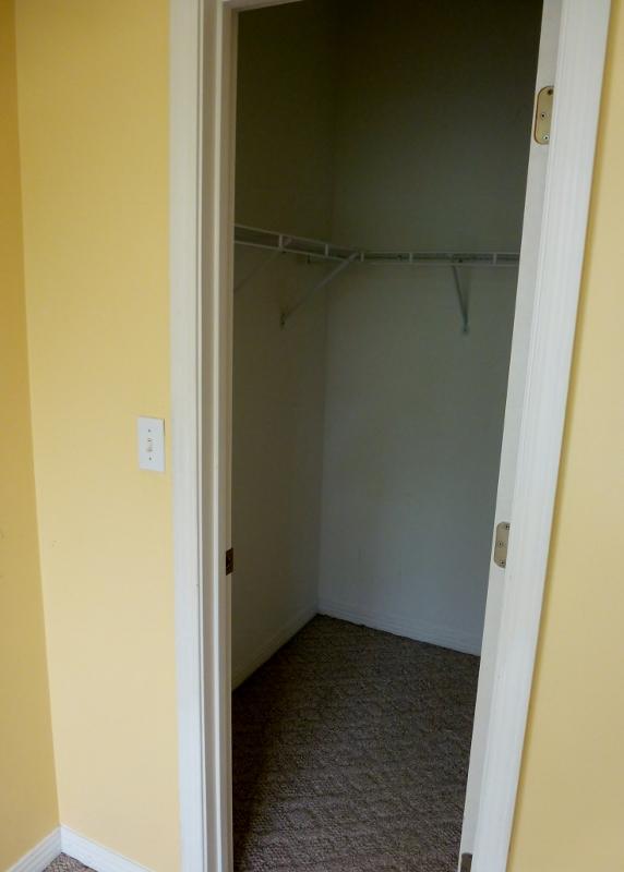 CHATELAINE ESTATES S/D - Residential Lease