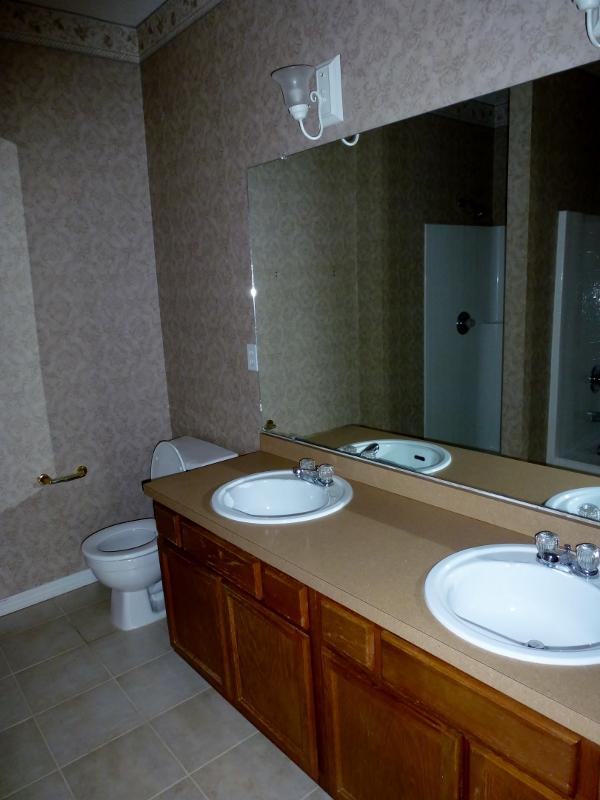CHATELAINE ESTATES S/D - Residential Lease