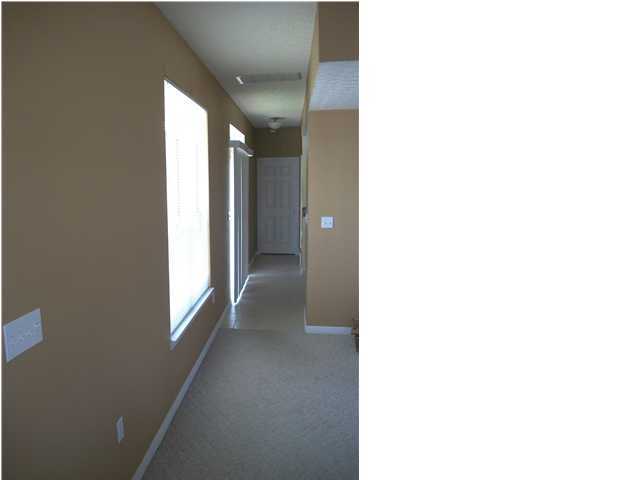 CHATELAINE ESTATES S/D - Residential Lease