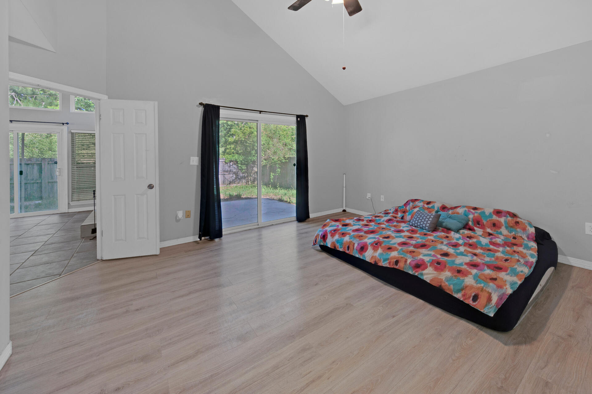 COVENTRY PARK VLG PH II - Residential
