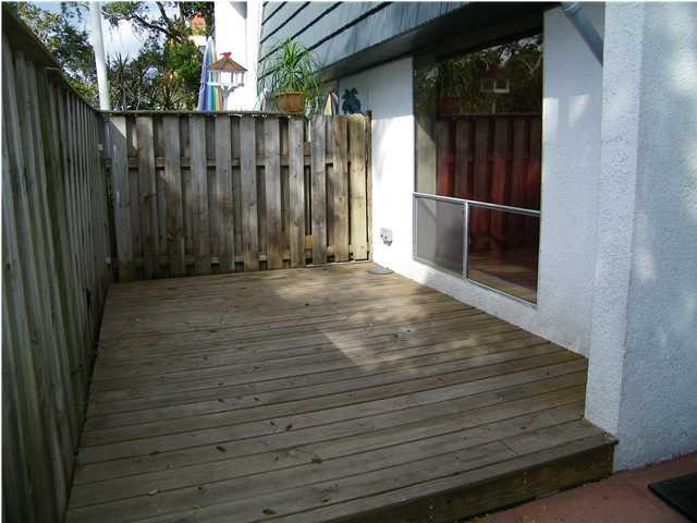 CASA DEL MAR - Residential Lease