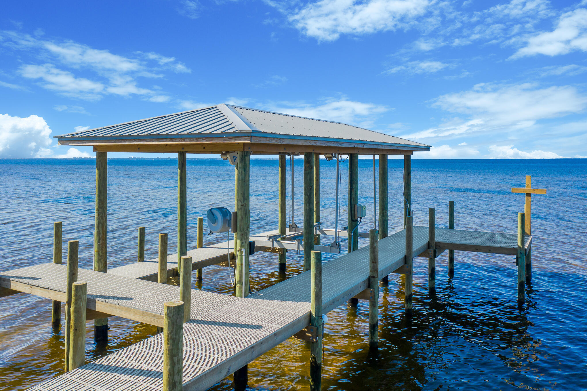 WINDWARD PH 1 BLUEWATER BAY - Residential