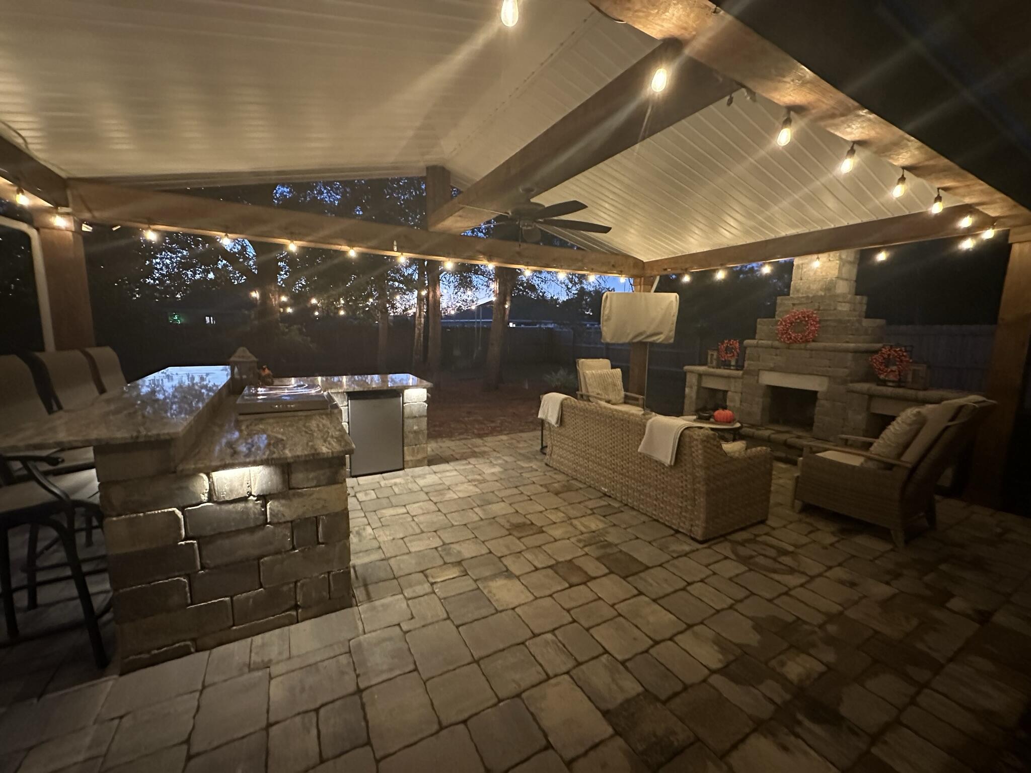 HOMEWOOD EST - Residential Lease