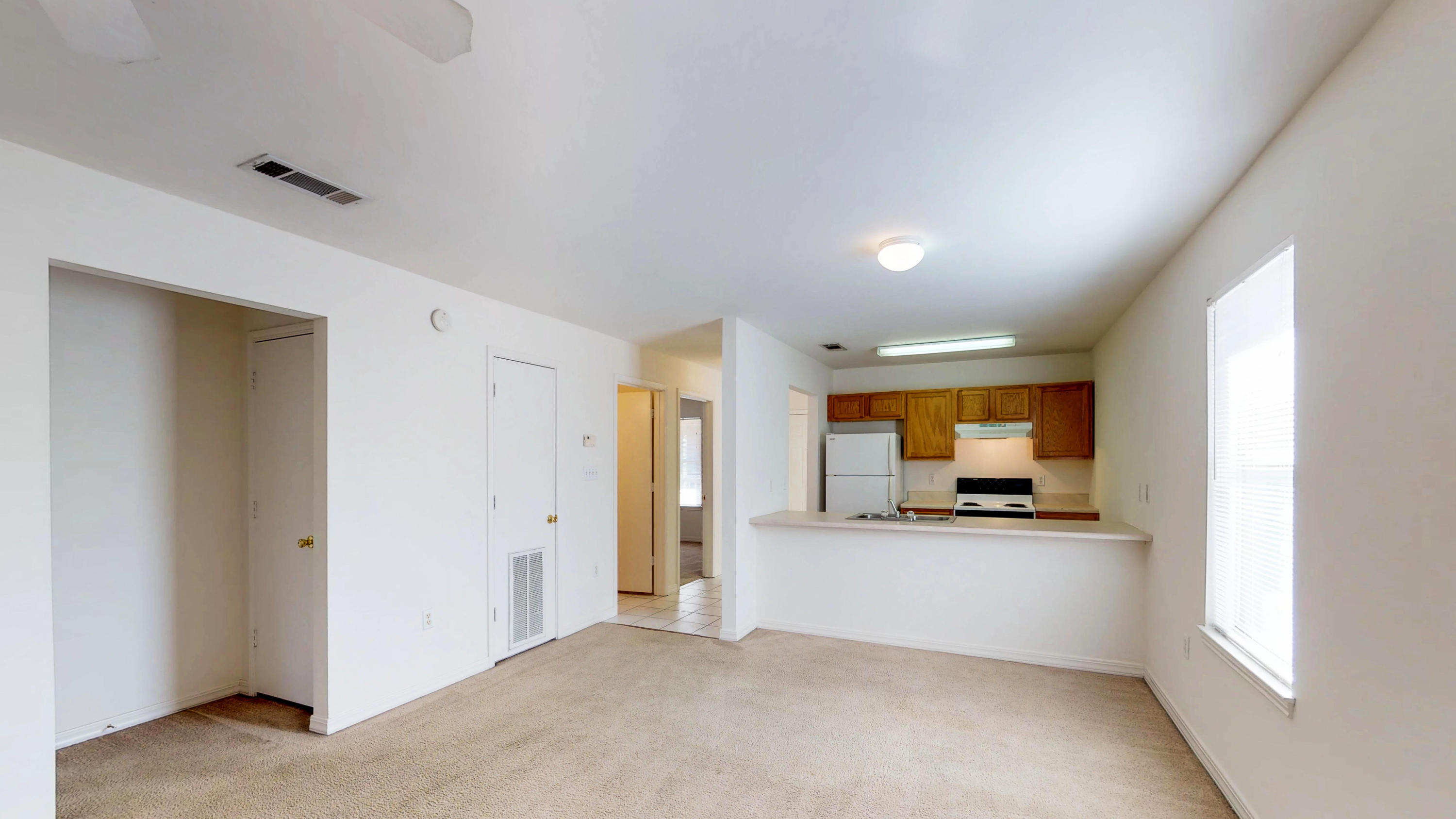 SILVERWOOD - Residential Lease
