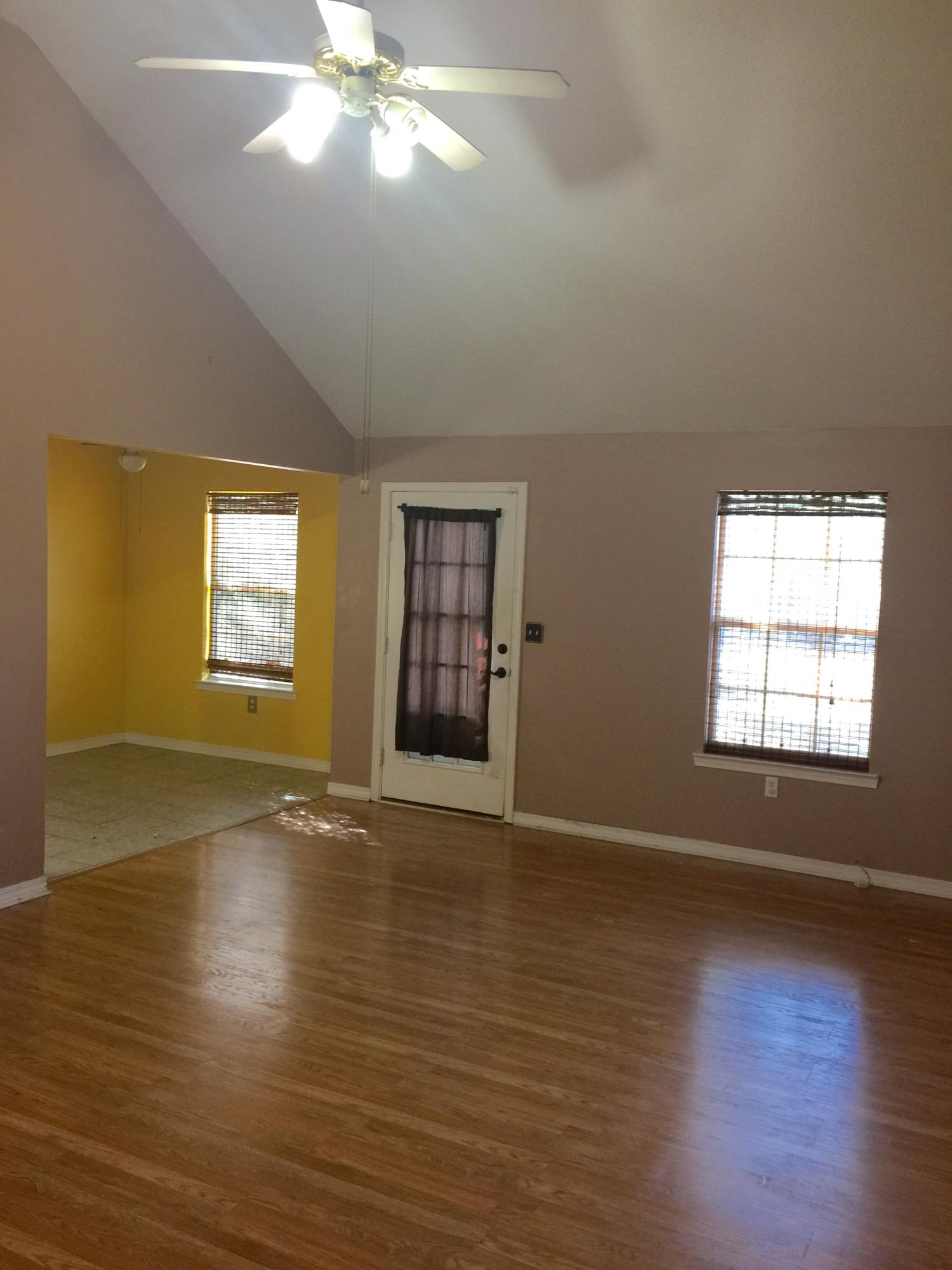 SOUTH POINTE ESTATES - Residential Lease