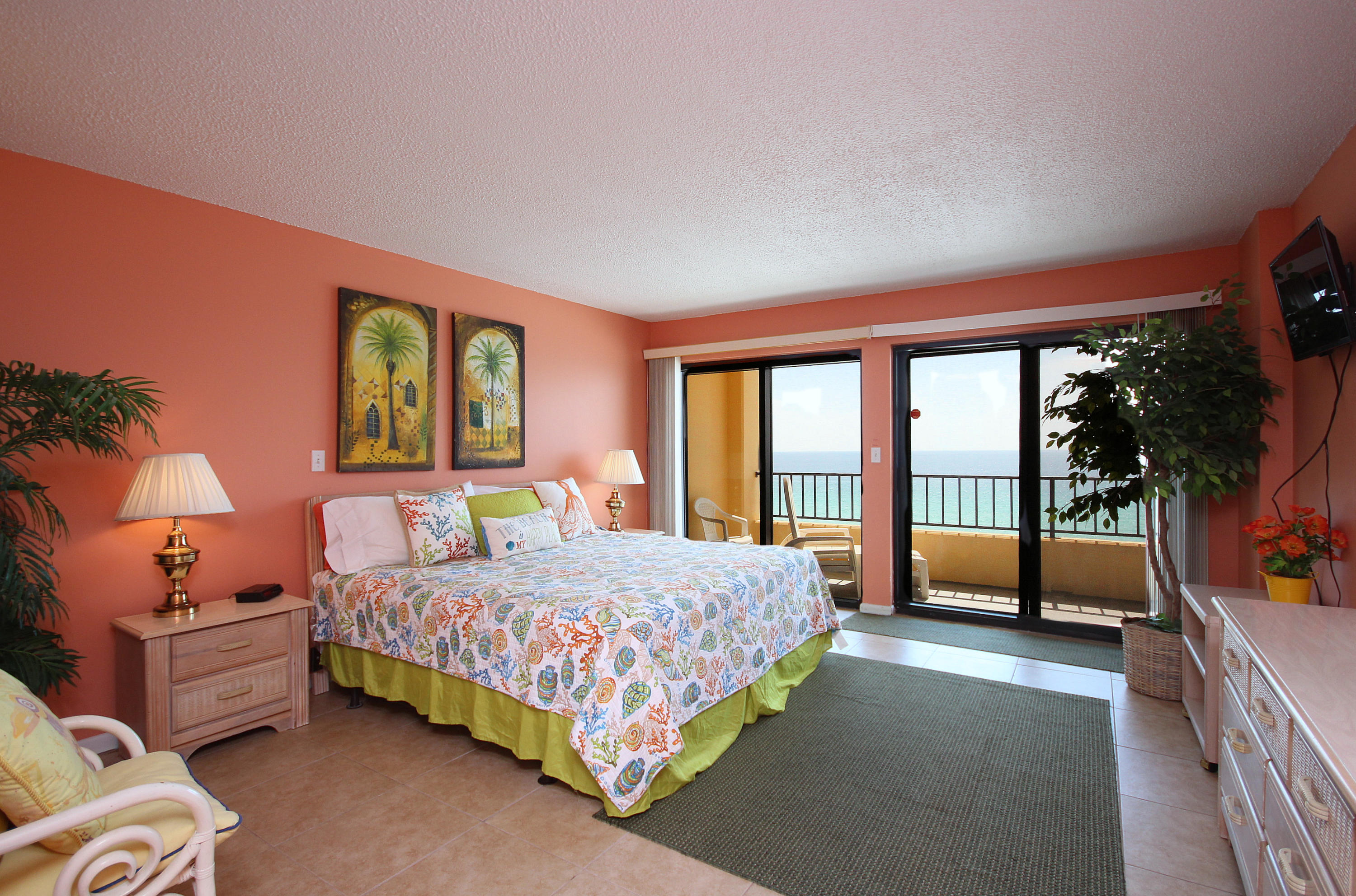 SURF DWELLER CONDO - Residential