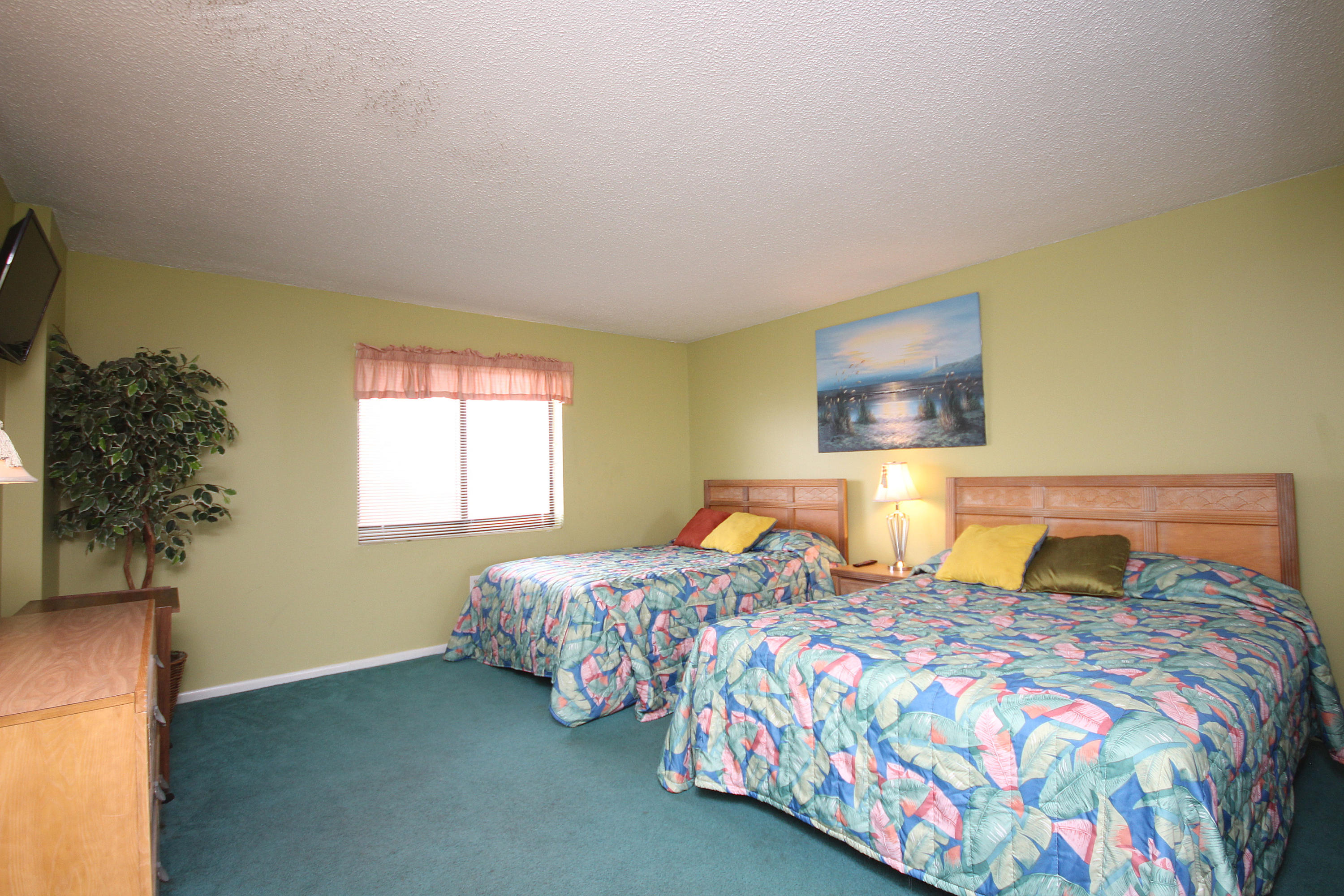 SURF DWELLER CONDO - Residential