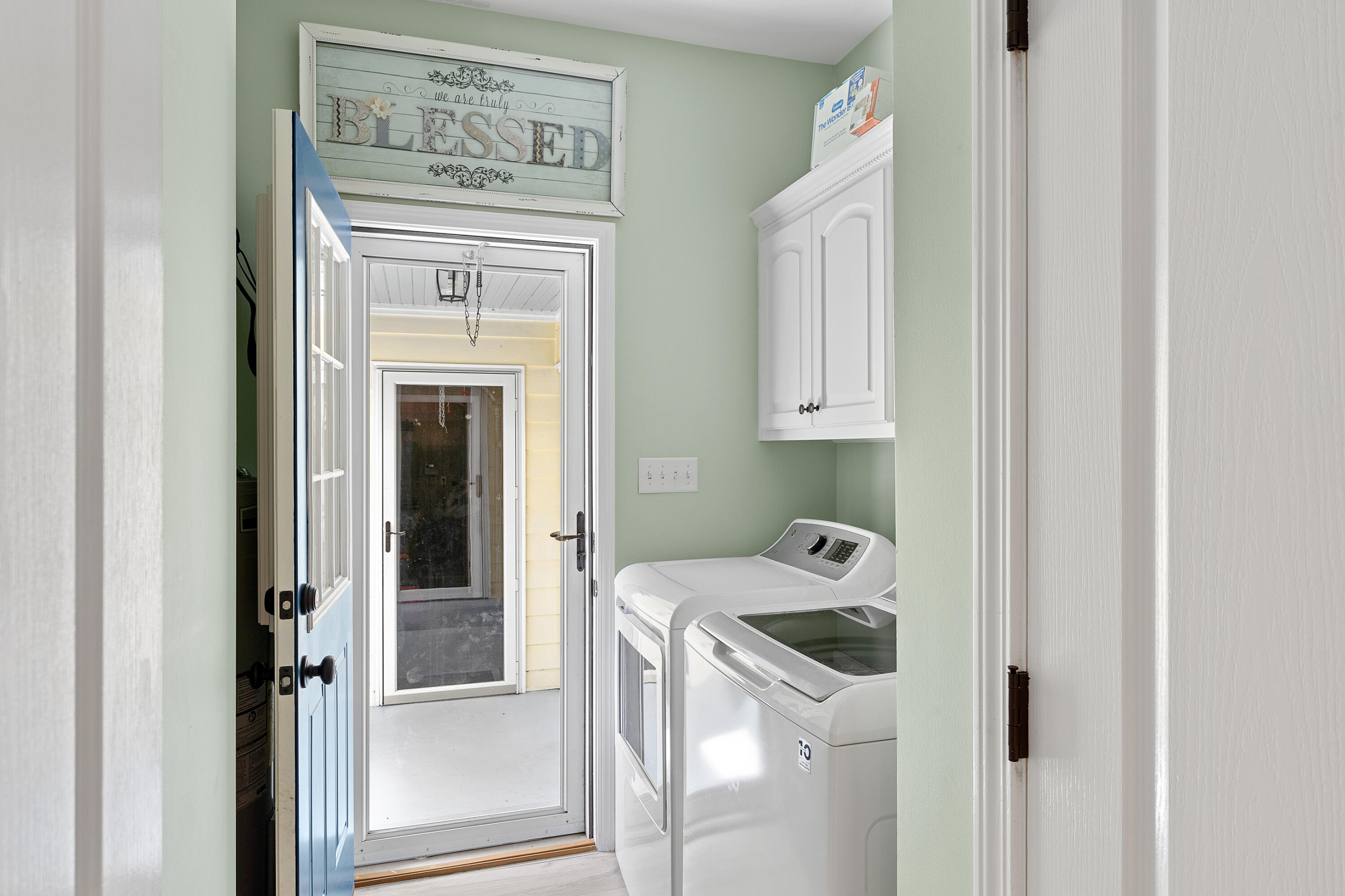 PELICAN BAY S/D - Residential