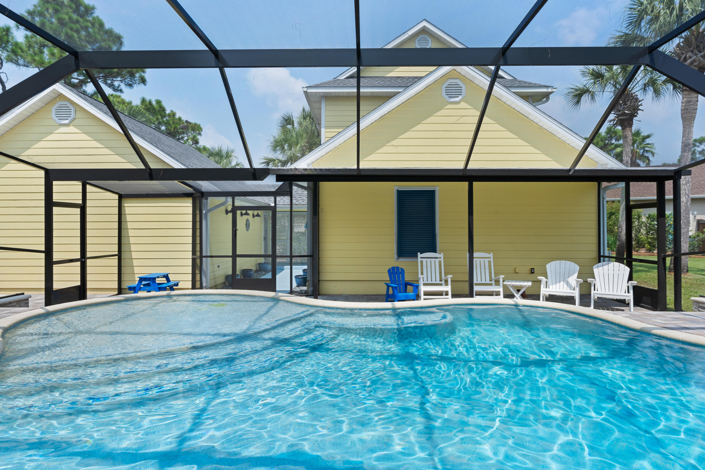 PELICAN BAY S/D - Residential
