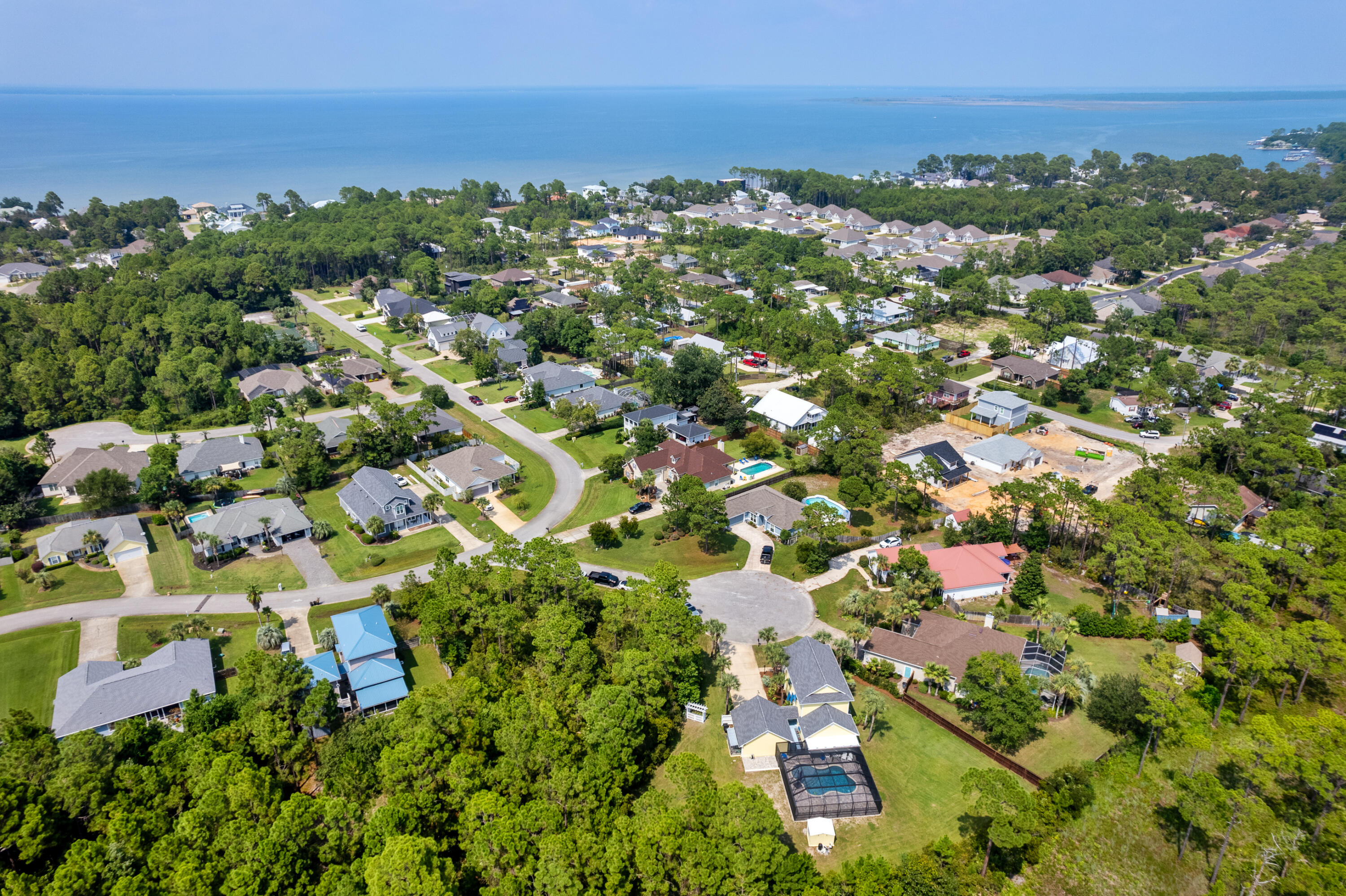 PELICAN BAY S/D - Residential