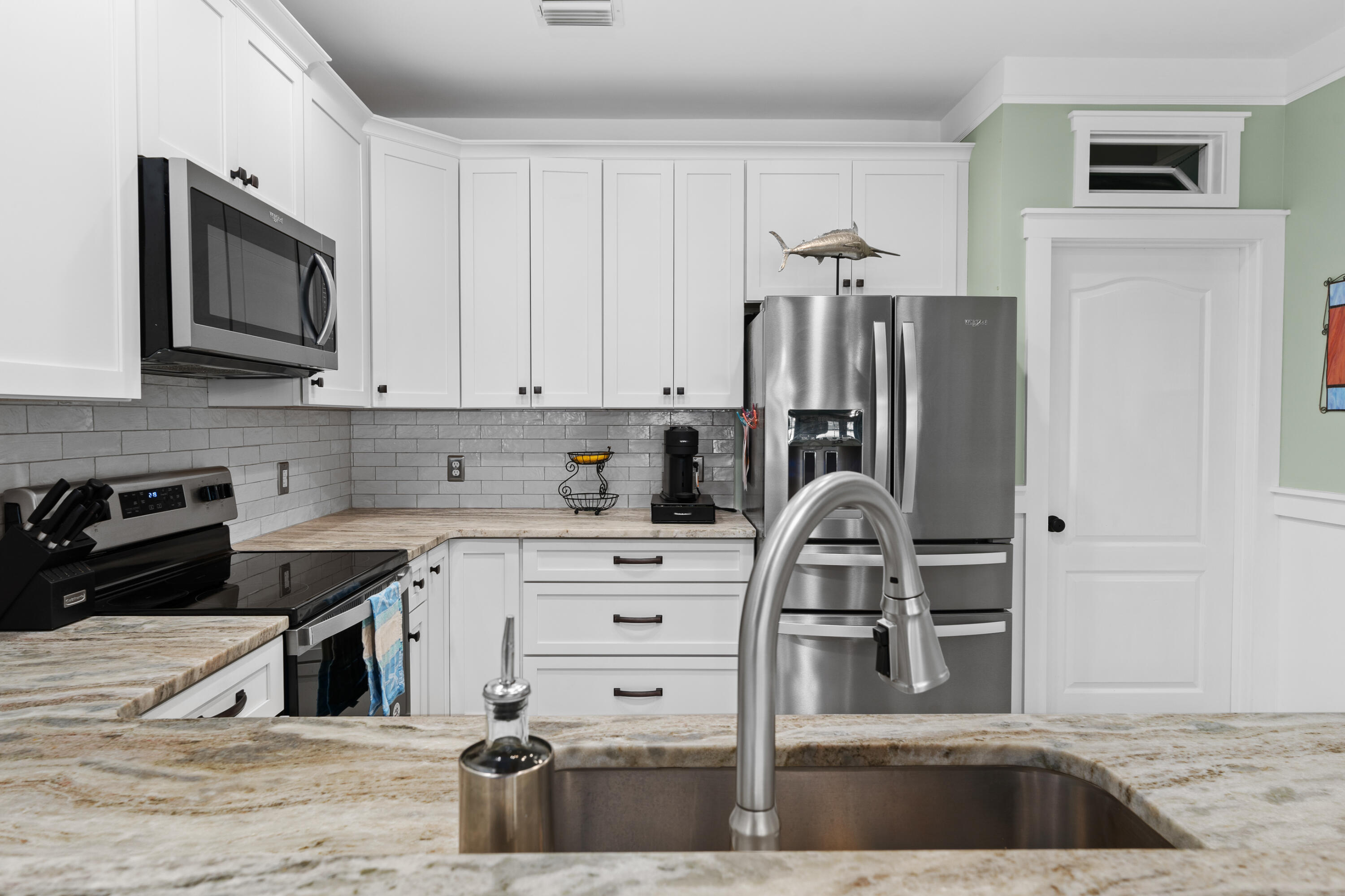 PELICAN BAY S/D - Residential