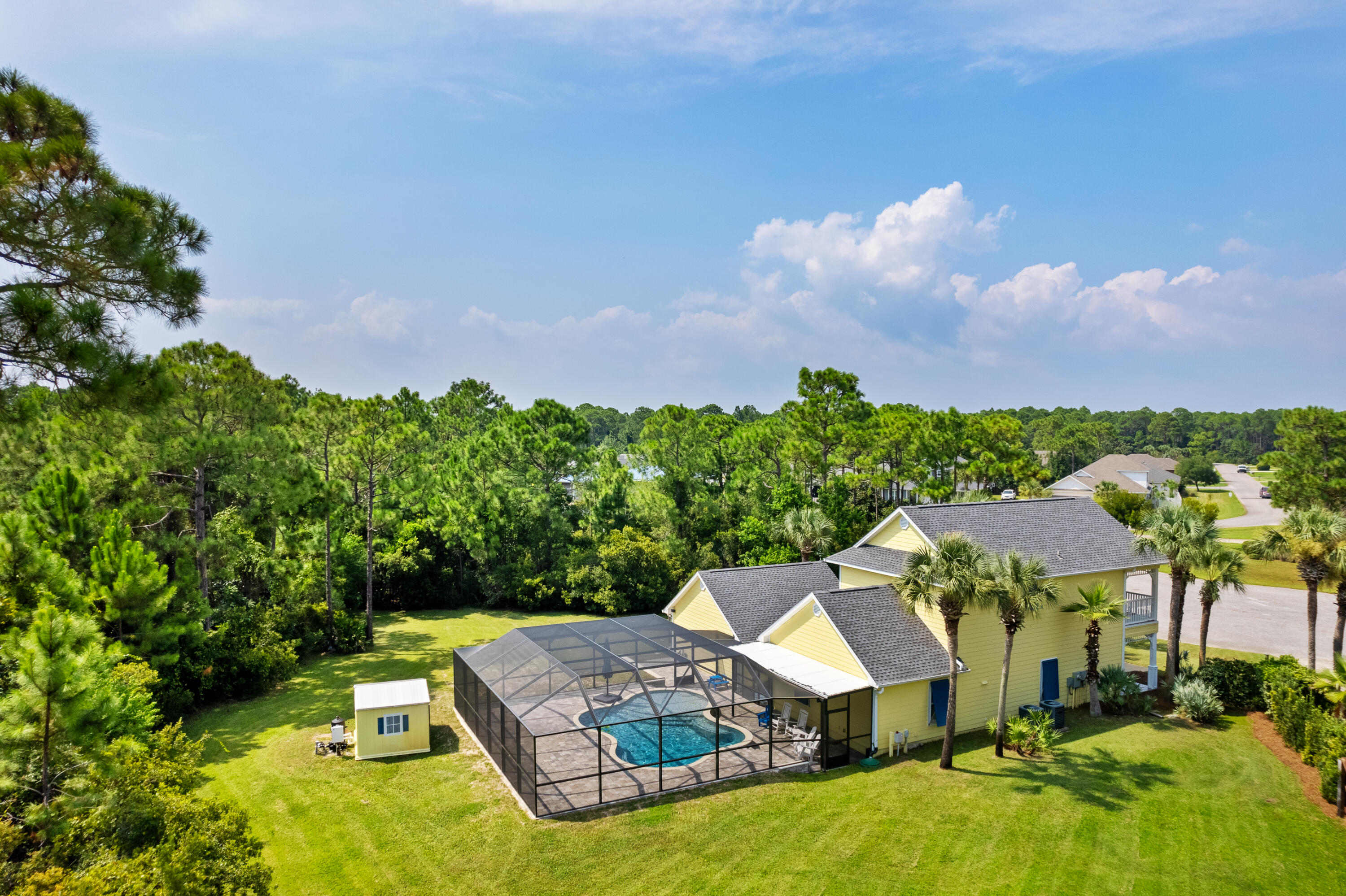PELICAN BAY S/D - Residential
