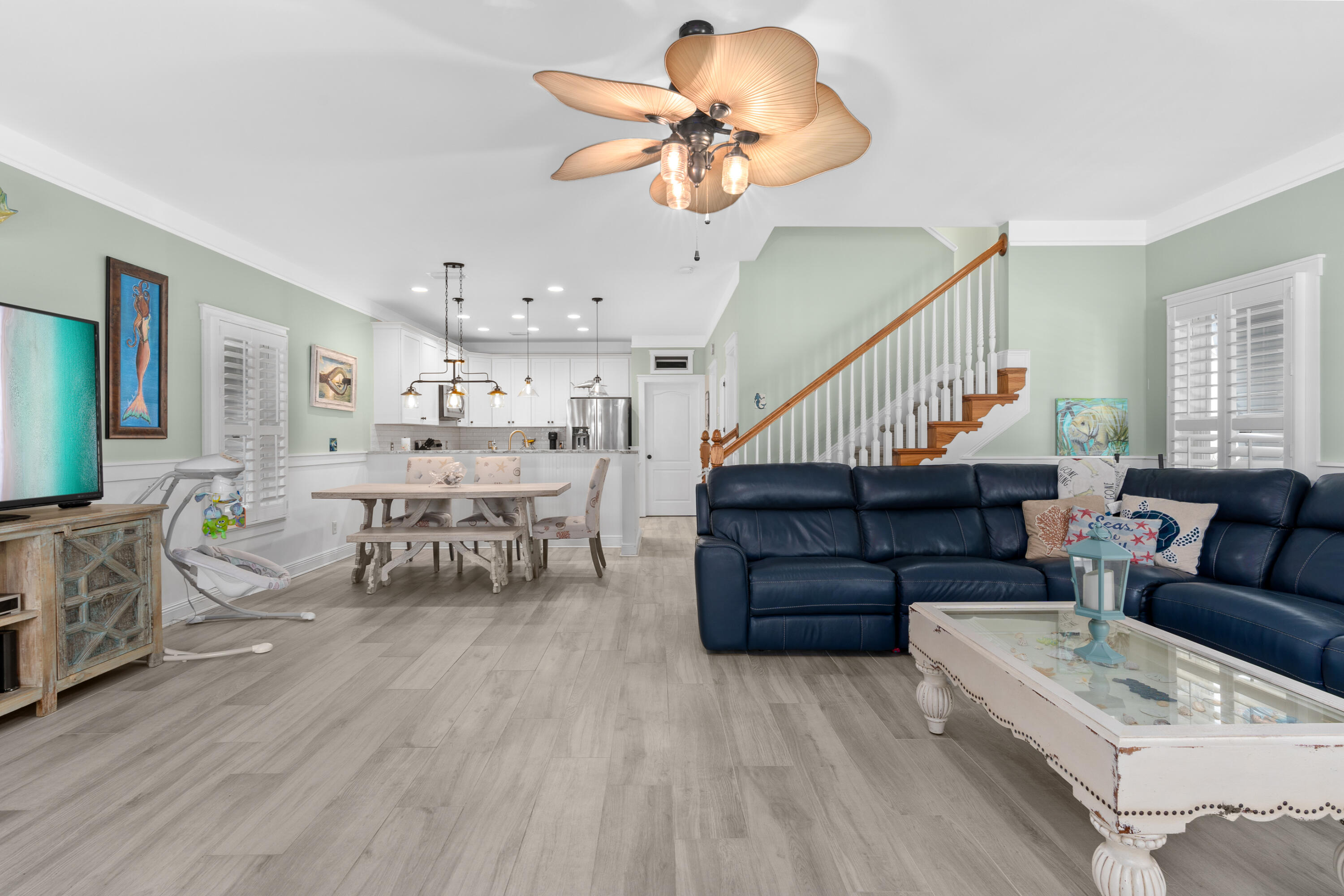 PELICAN BAY S/D - Residential