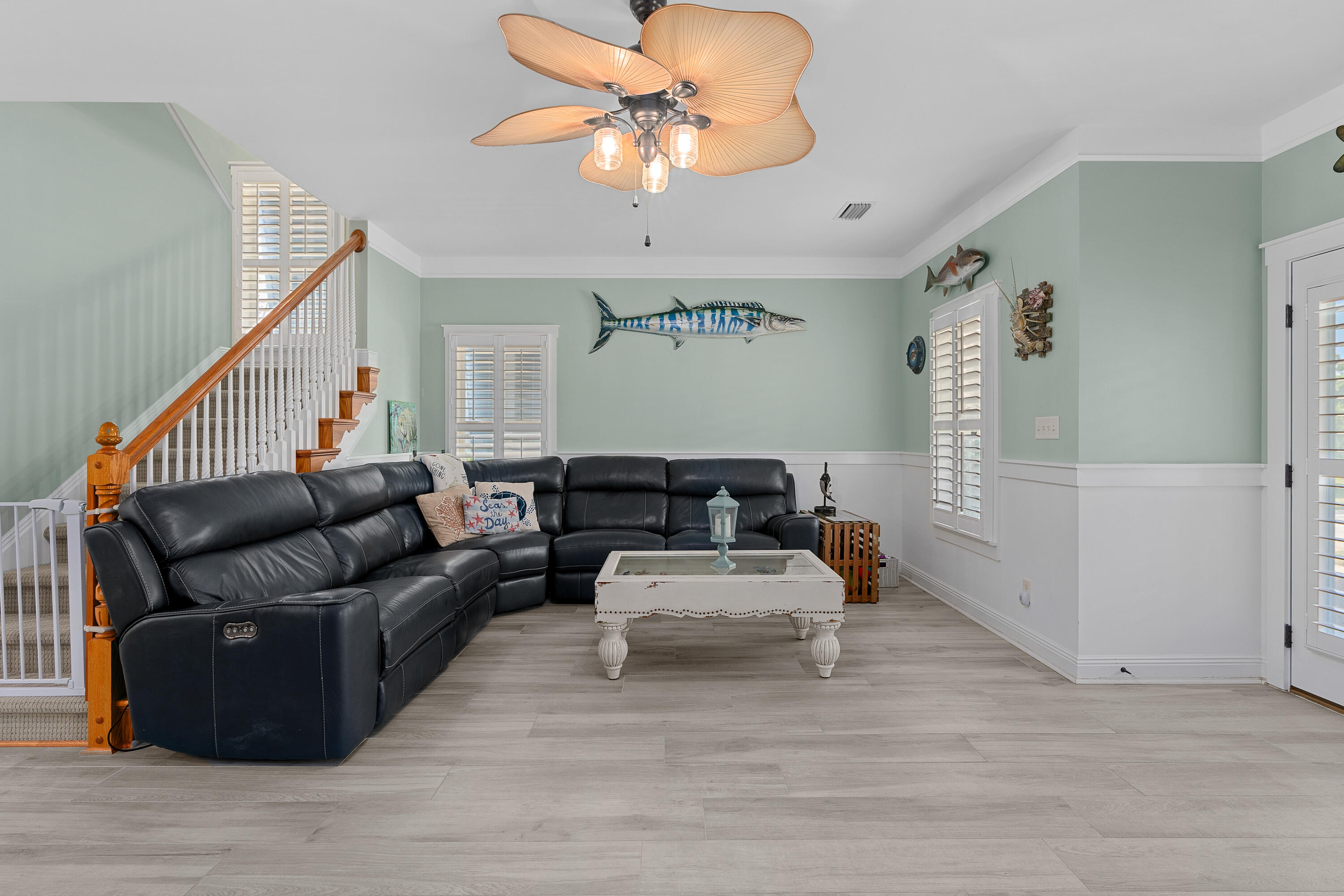 PELICAN BAY S/D - Residential