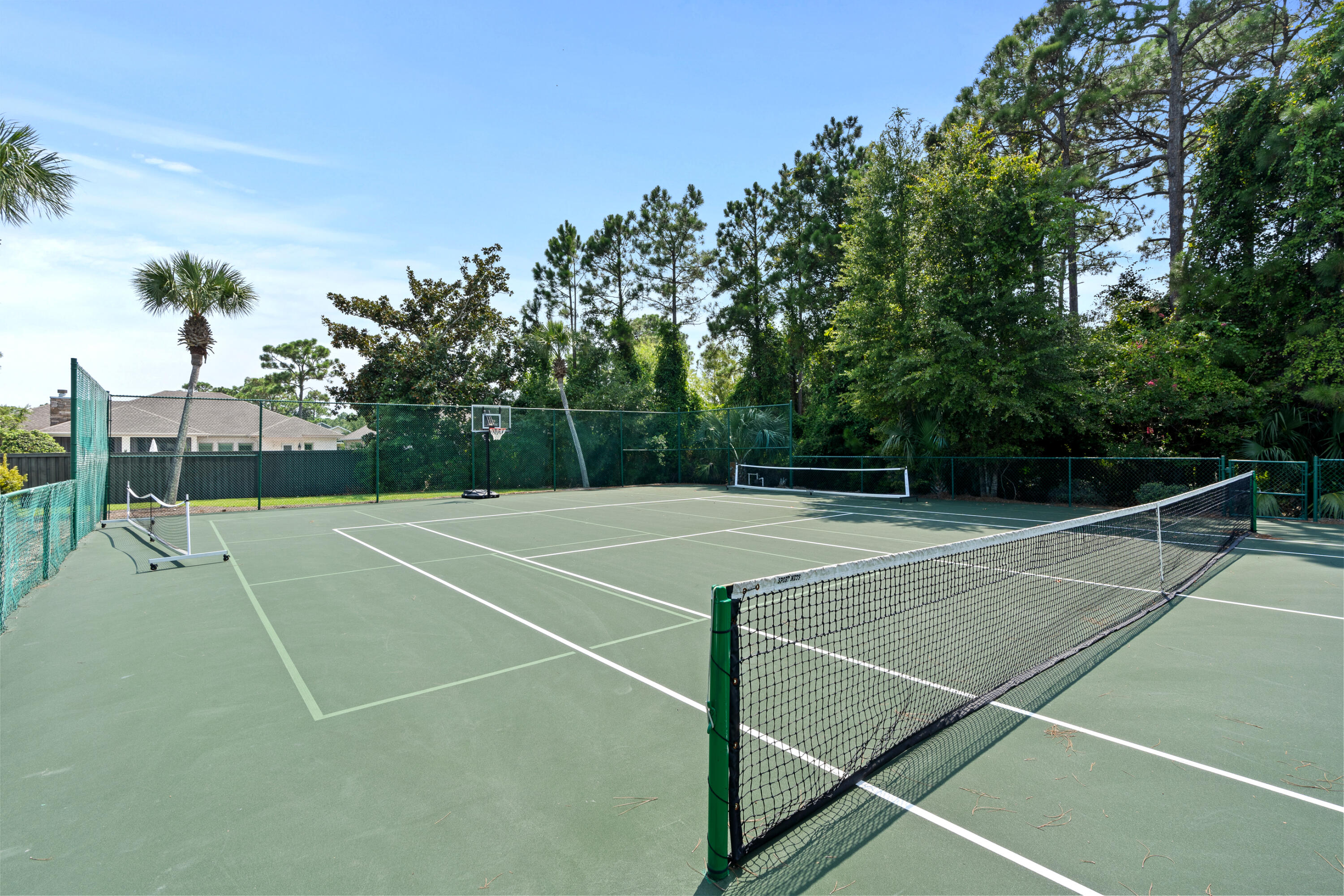 PELICAN BAY S/D - Residential