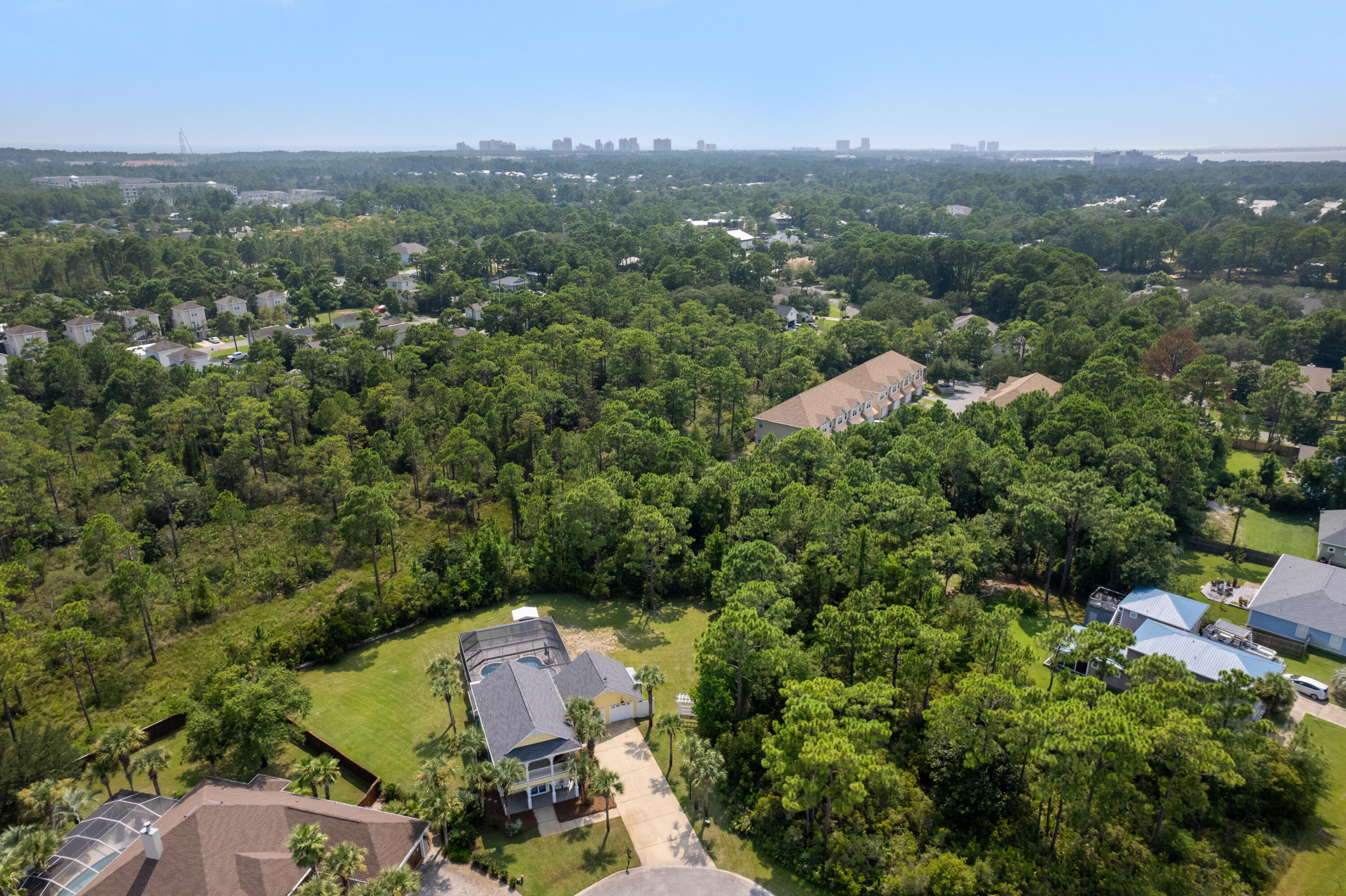 PELICAN BAY S/D - Residential
