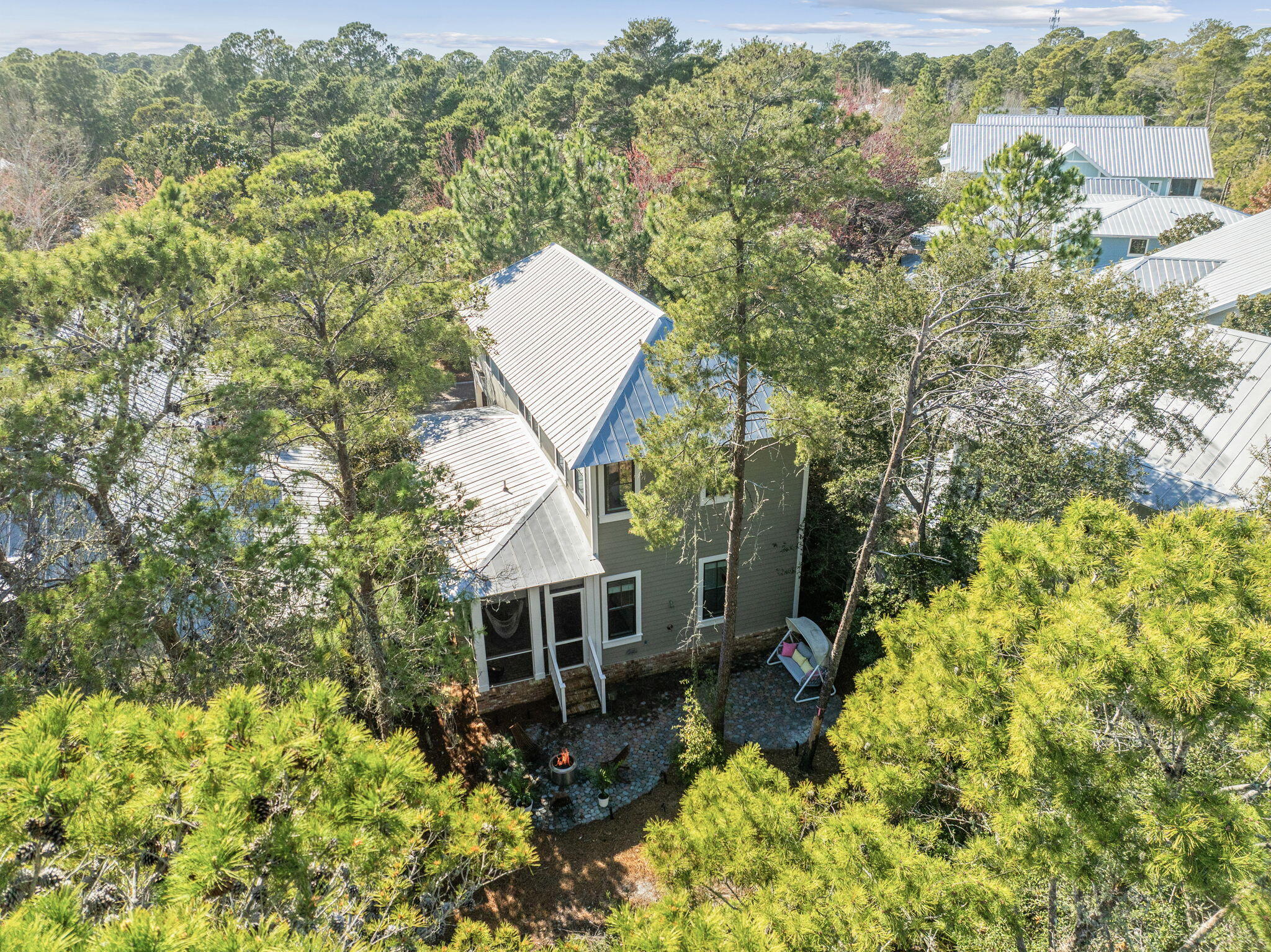 FOREST LAKES - Residential