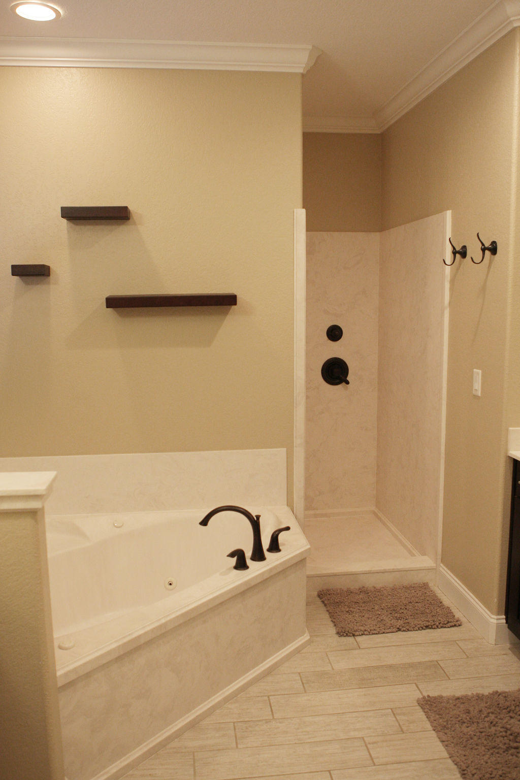THE WOODLANDS - Residential Lease