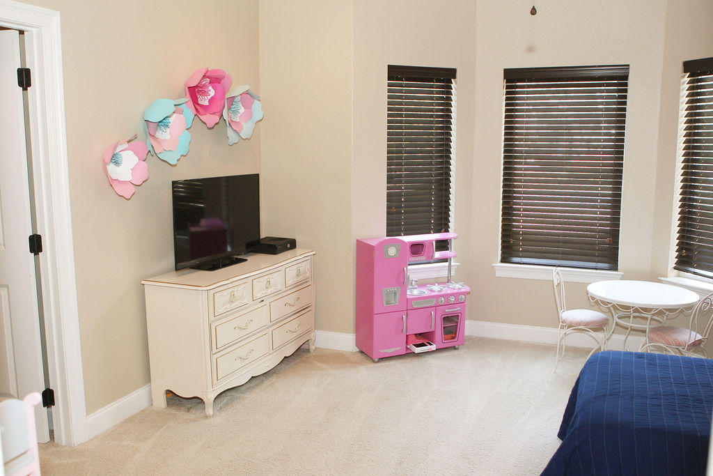 THE WOODLANDS - Residential Lease