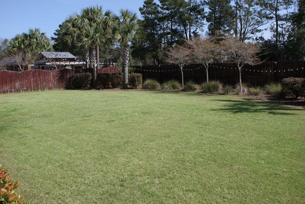 THE WOODLANDS - Residential Lease