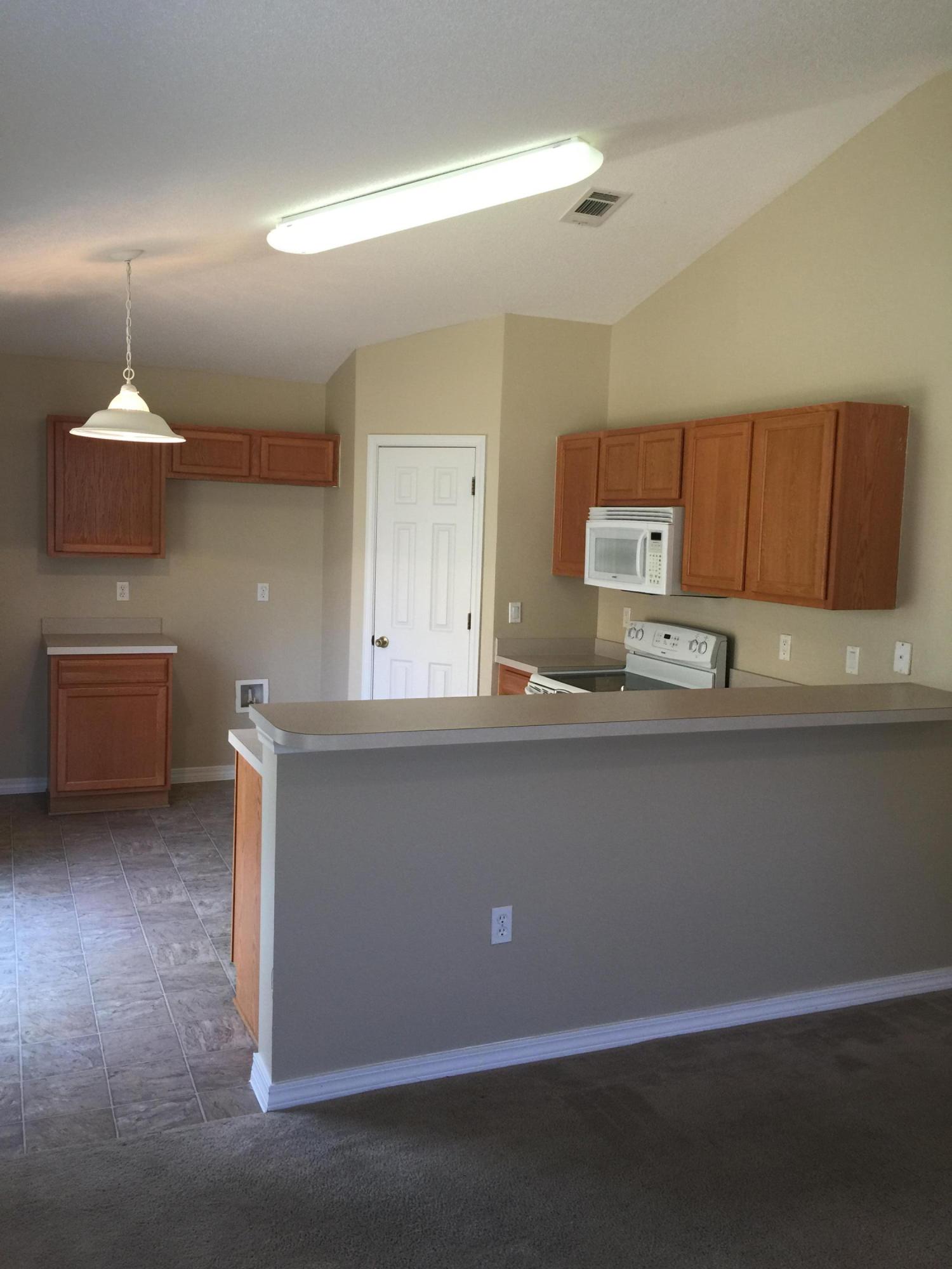 SOUTHWAY ESTATES 2ND ADDN - Residential Lease