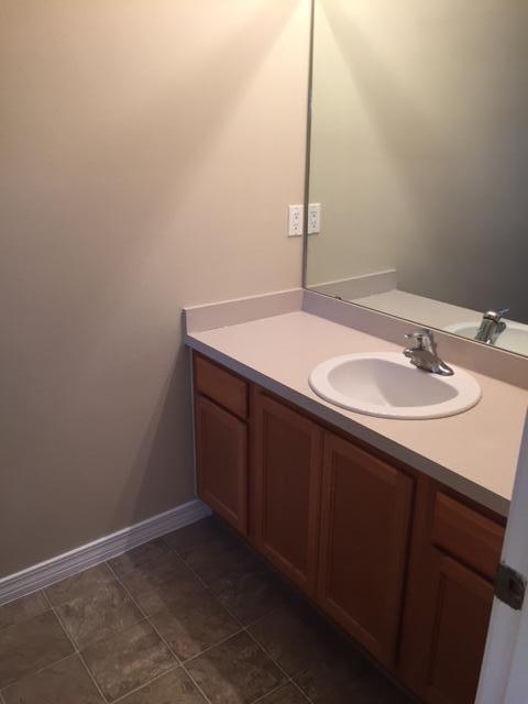 SOUTHWAY ESTATES 2ND ADDN - Residential Lease