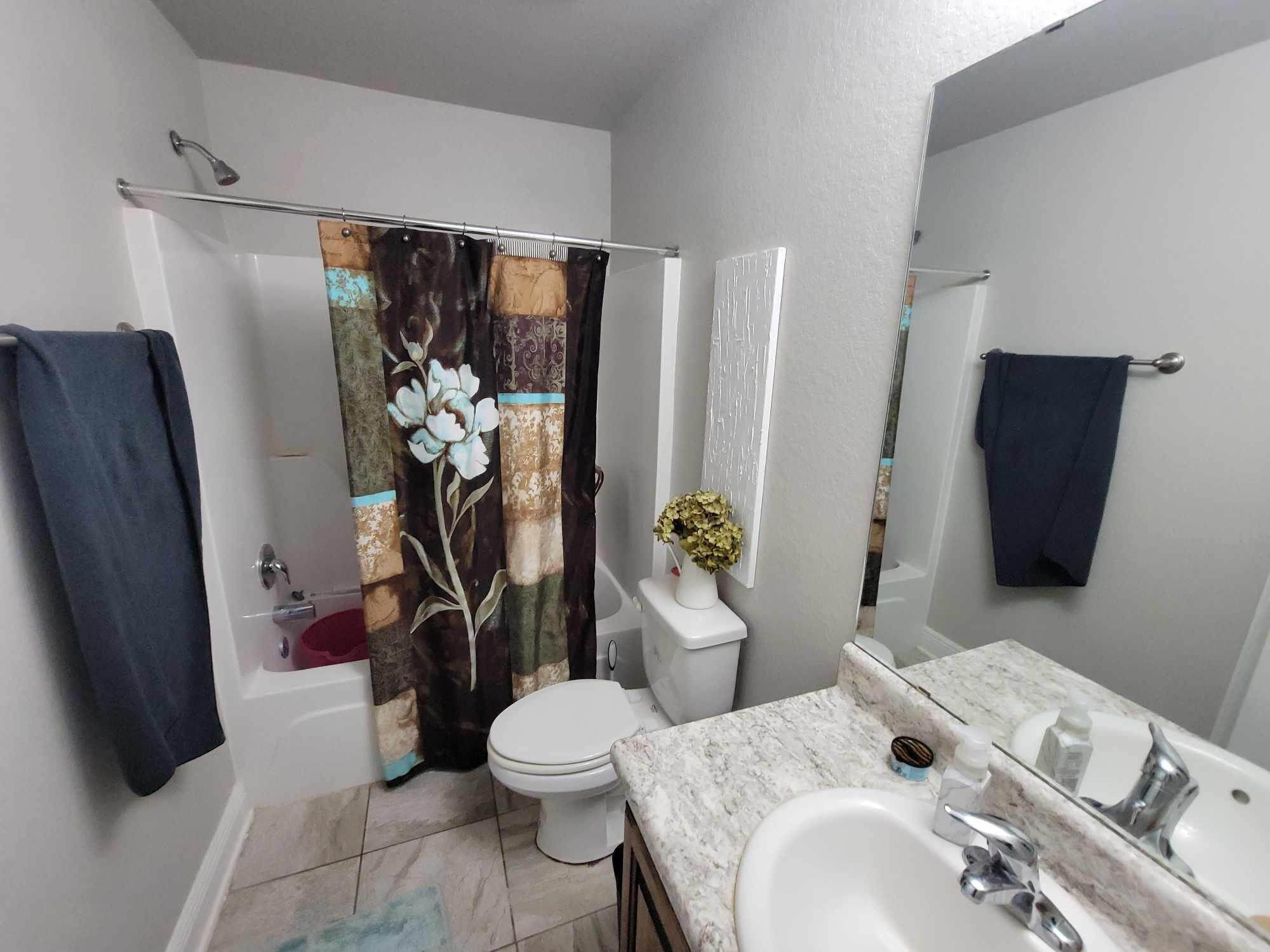 FOX VALLEY - Residential Lease