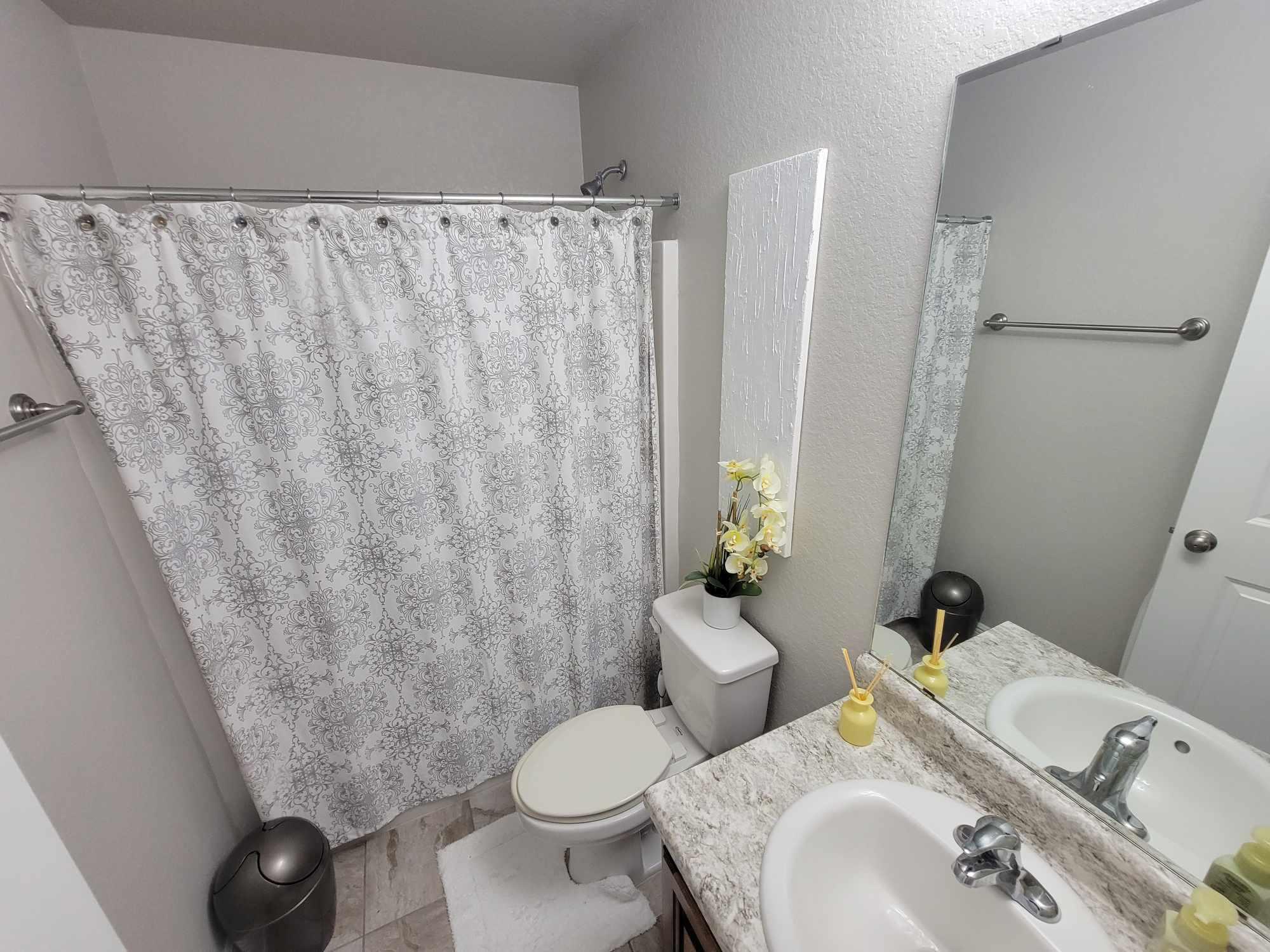 FOX VALLEY - Residential Lease