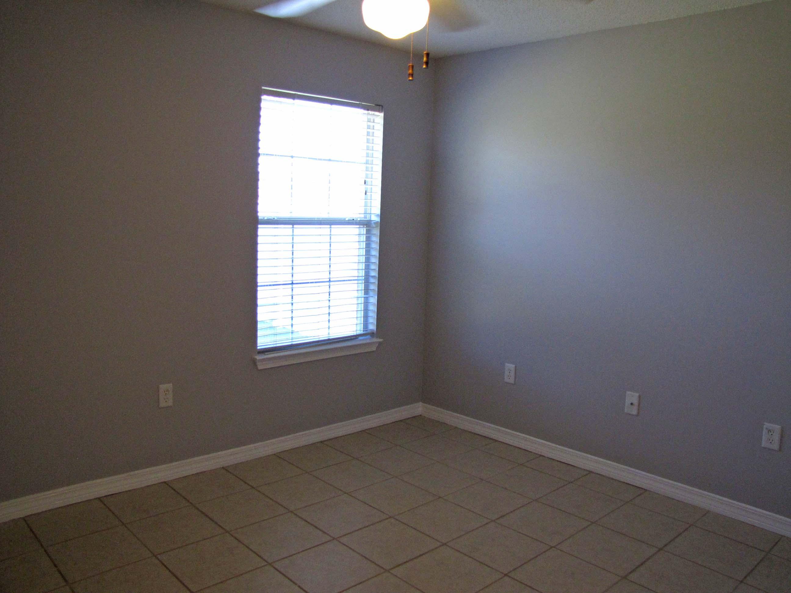 PARADISE RETREAT - Residential Lease