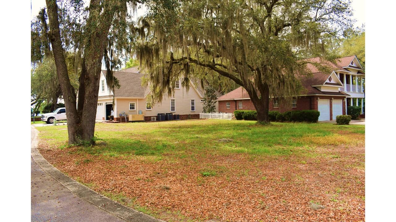 GRAND OAKS S/D - Land