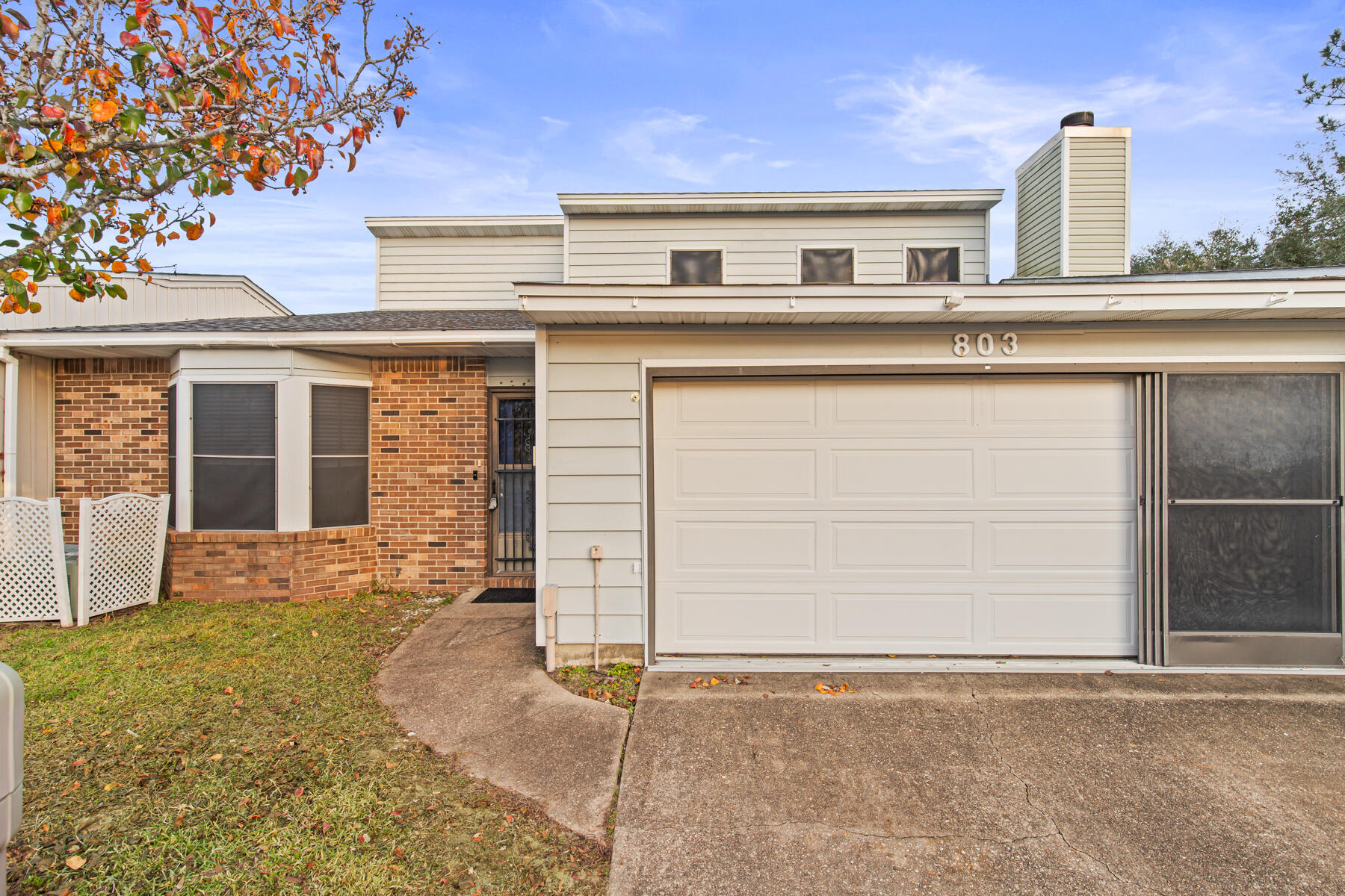 DONLABROOK GARDYNS - Residential