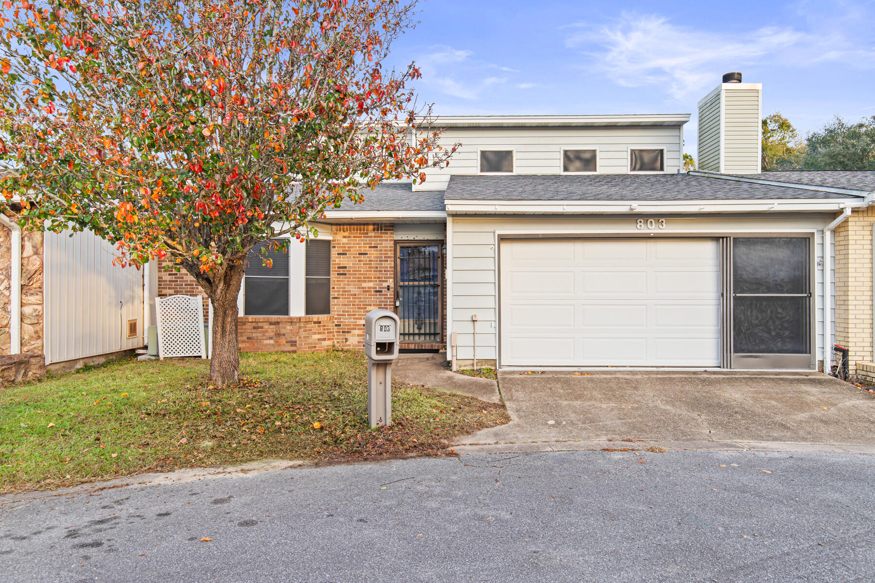 DONLABROOK GARDYNS - Residential