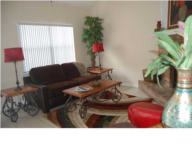 BELL-BROOK ESTATES 1ST ADDN - Residential Lease