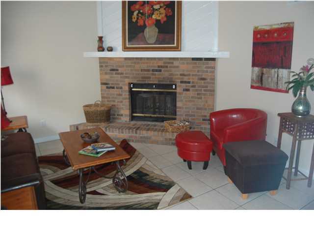BELL-BROOK ESTATES 1ST ADDN - Residential Lease