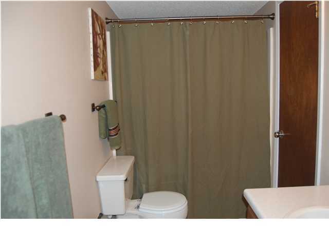 BELL-BROOK ESTATES 1ST ADDN - Residential Lease