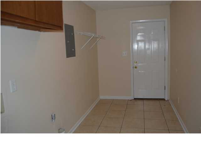 BELL-BROOK ESTATES 1ST ADDN - Residential Lease