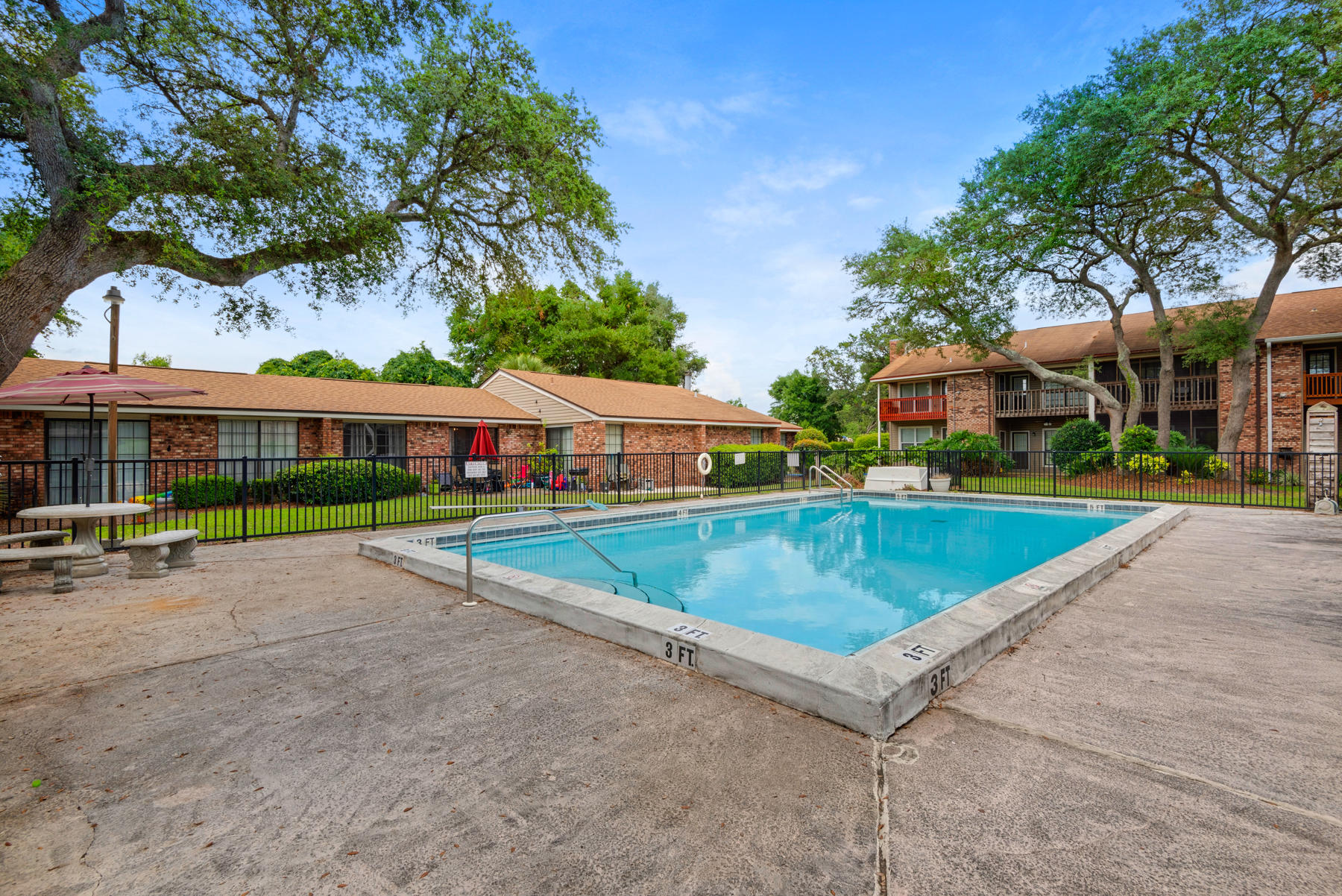 GARDEN VILLAS PH 1 - Residential Lease